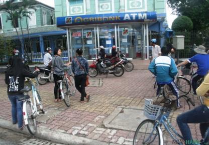 Ảnh Cây ATM ngân hàng Nông nghiệp Agribank Phan Văn Tình - Thủ Thừa 1