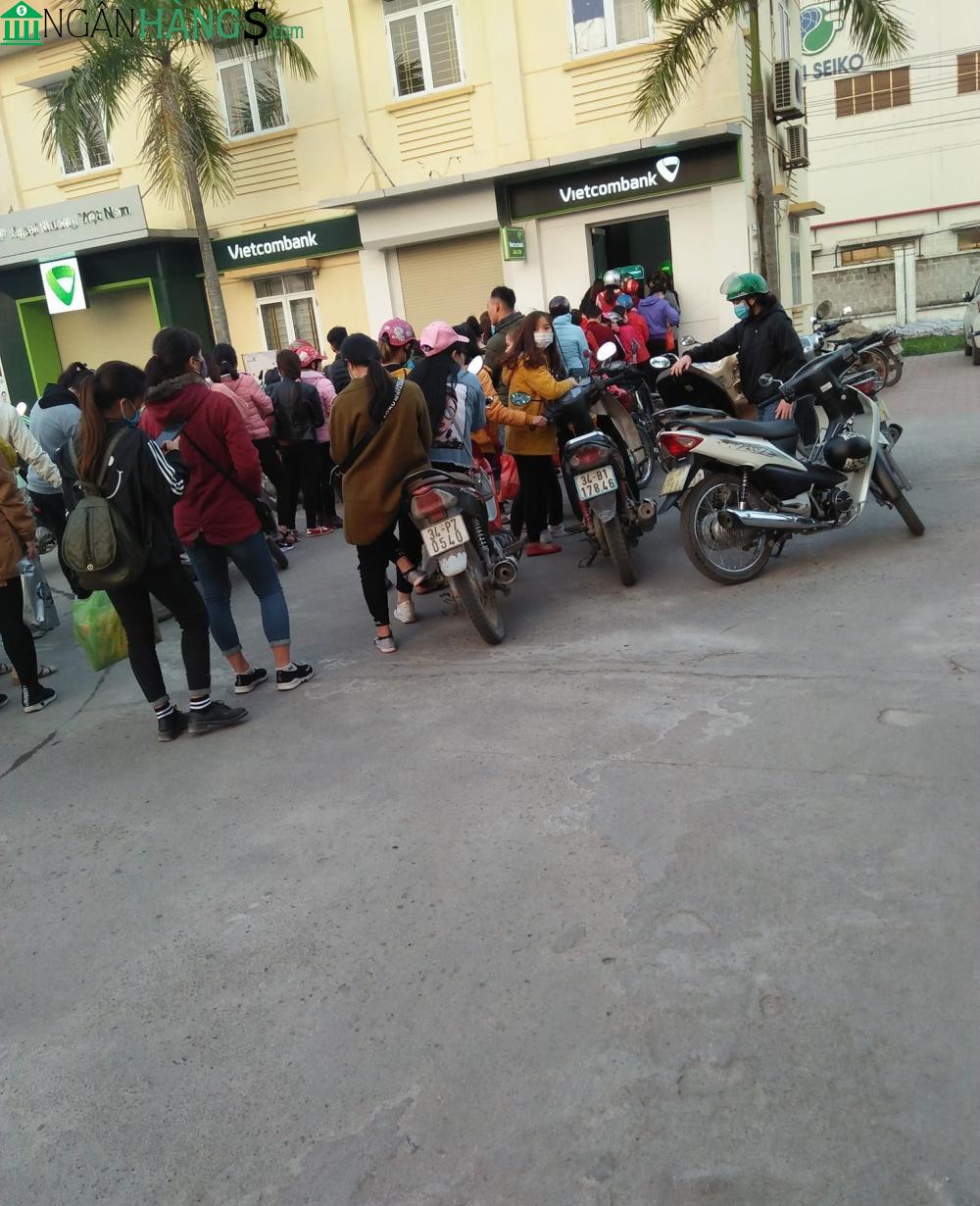 Ảnh Cây ATM ngân hàng Ngoại thương Vietcombank Vietnam Airlines 1